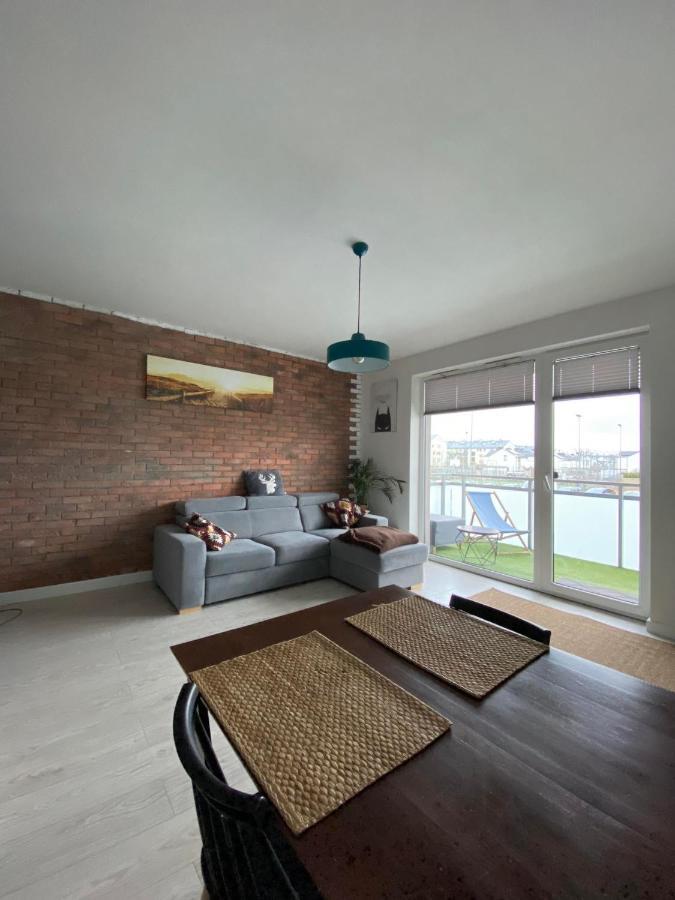 Batman Aparts Gdansk Apartment Екстериор снимка